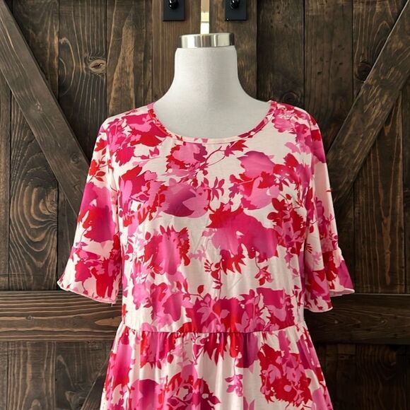 NWT Floral Midi Summer Tiered Dress with Ruffle Sleeves and Pockets - Picture 4 of 15
